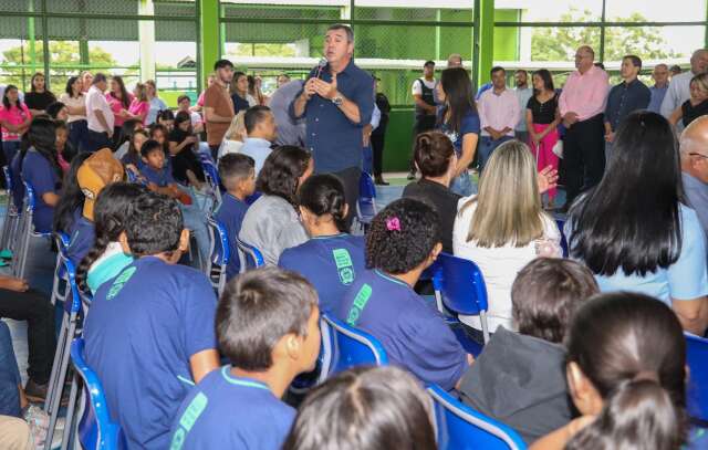 Em agenda no interior, Riedel entrega obras de pavimenta&ccedil;&atilde;o e educa&ccedil;&atilde;o