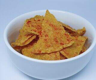 Nachos feitos com sobra de arroz: uma chance de largar o salgadinho