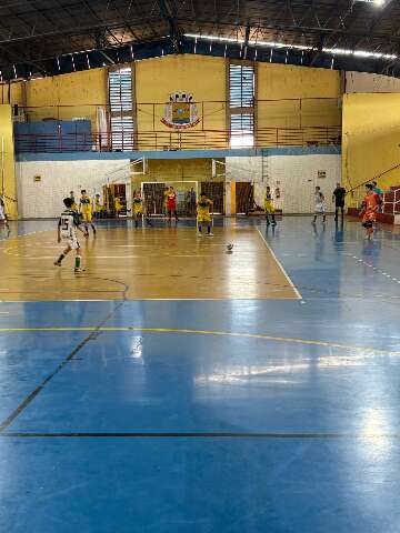 Show de goleadas marca fim de semana na 10&ordf; Copa Pelezinho de Futsal