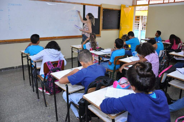 Prefeitura abre sele&ccedil;&atilde;o para assistentes educacionais com sal&aacute;rio de R$ 2,5 mil