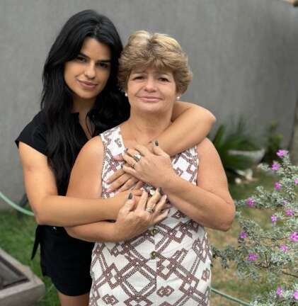Após acidente, mãe vive à espera de um milagre: “Nosso sonho é que ela acorde”