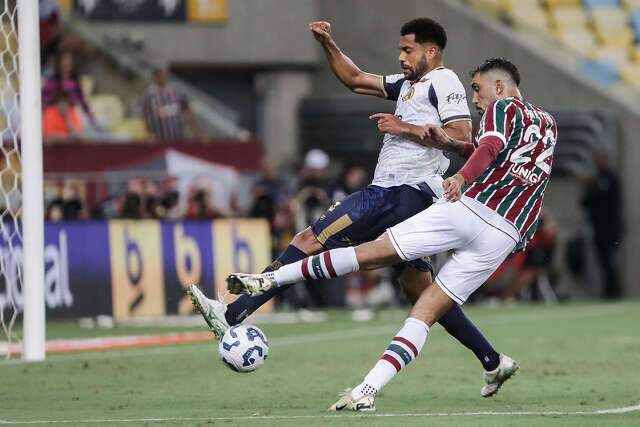 Keno decide e Fluminense sai na frente pela vaga na Copa do Brasil