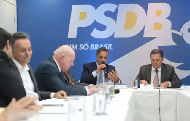 PSDB aprova fus&atilde;o com Podemos e cria nova for&ccedil;a de centro no cen&aacute;rio pol&iacute;tico