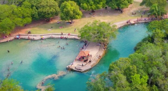 Balne&aacute;rio reabre ap&oacute;s cheia do Rio Formoso, mas trilha segue interditada