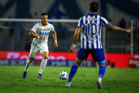 Gr&ecirc;mio sofre virada e perde para o CSA por 3 a 2 na Copa do Brasil