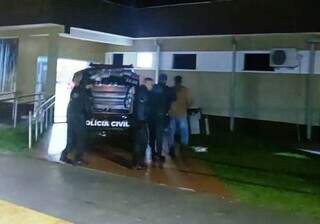 Caseiro que matou patr&atilde;o a tiros &eacute; encontrado escondido em s&iacute;tio