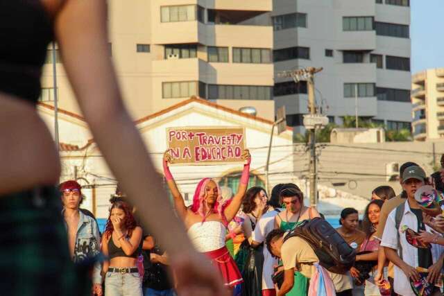 Lan&ccedil;ada em MS, cartilha apoia inclus&atilde;o de pessoas LGBT no mercado 