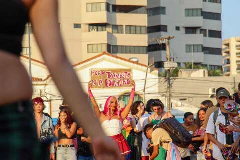 Lan&ccedil;ada em MS, cartilha apoia inclus&atilde;o de pessoas LGBT no mercado 