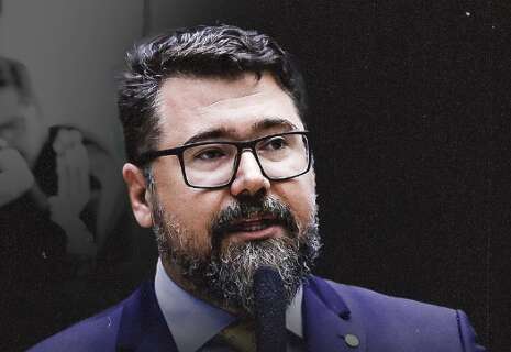  Pollon quer isentar imposto de armas a grupo suspeito de apoiar plano golpista