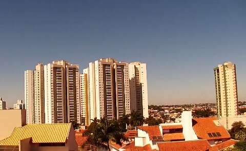  Calor acima da m&eacute;dia e chuva: o que esperar do tempo em maio 