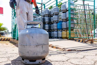 Distribuidoras de gás anunciam aumento que pode elevar botijão a R$ 160 em MS Distribuidoras de gás anunciam aumento que pode elevar botijão a R$ 160 em MS
