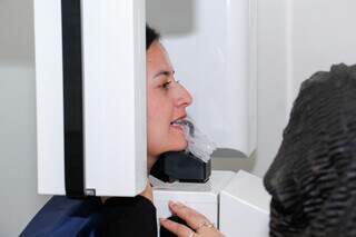 Saúde bucal e doenças cardíacas: a conexão que poucos conhecem Saúde bucal e doenças cardíacas: a conexão que poucos conhecem