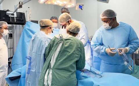 Equipe do Hospital do P&ecirc;nfigo faz capta&ccedil;&atilde;o de f&iacute;gado de paciente em Cuiab&aacute;