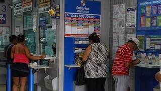 Mega-Sena volta neste s&aacute;bado com pr&ecirc;mio de R$ 11 milh&otilde;es ap&oacute;s pausa no feriado