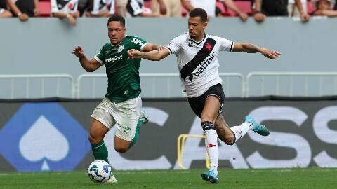 Vitor Roque marca, Palmeiras bate Vasco e vai ao topo da tabela