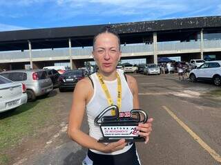 De medalhista a amador de 81 anos, maratona re&uacute;ne 600 corredores