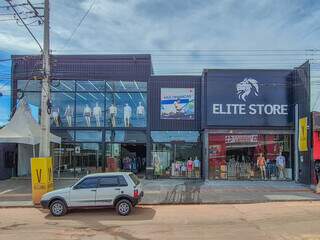 Com mega reinaugura&ccedil;&atilde;o, loja Elite Store tem pe&ccedil;as a partir de R$ 5