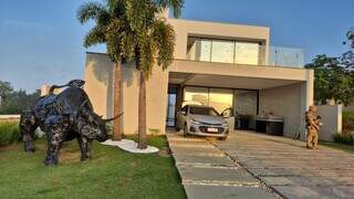 Tr&ecirc;s s&atilde;o presos por tirar R$ 60 mil da conta da Associa&ccedil;&atilde;o Juliano Varela