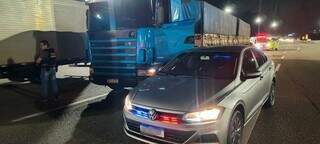 Caminhoneiro que saiu de MS &eacute; preso com 6,8 toneladas de maconha no litoral
