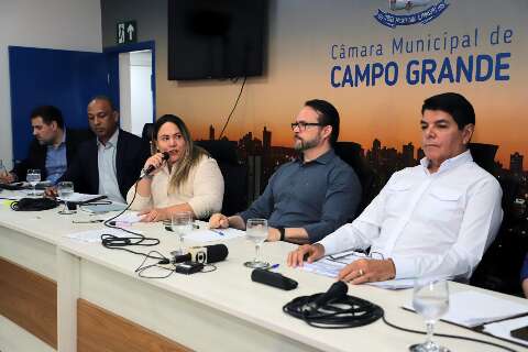 Diretor diz &ldquo;n&atilde;o saber de nada&rdquo; e vereadores pedem apreens&atilde;o de relat&oacute;rio em CPI