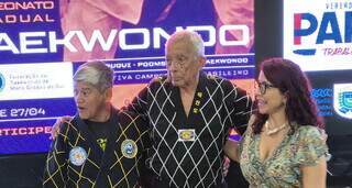 Paix&atilde;o pelo taekwondo, mestre Amadeu revelou campe&otilde;es e cidad&atilde;os no tatame
