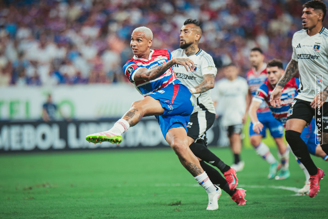 Fortaleza aplica goleada e encaminha vaga nas oitavas da Libertadores