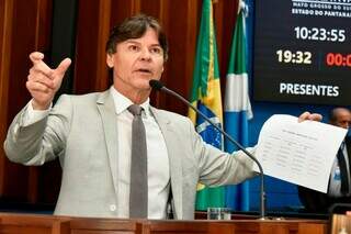 Deputado denuncia mineradora por sonegação em MS Deputado denuncia mineradora por sonegação em MS