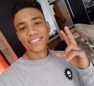 Maio Amarelo começa com 4 mortes em três dias no trânsito da Capital Maio Amarelo começa com 4 mortes em três dias no trânsito da Capital