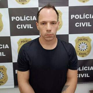 Predador sexual dirigia cenas e fez imagens de adolescente de 16 anos em MS Predador sexual dirigia cenas e fez imagens de adolescente de 16 anos em MS