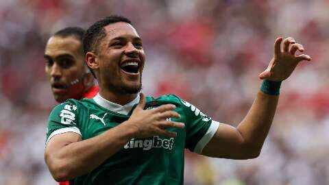 Palmeiras e Flamengo t&ecirc;m desafios fora de casa pela Libertadores