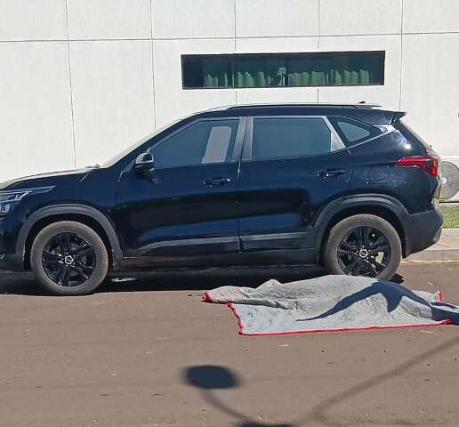 Advogado &eacute; executado a tiros em frente &agrave; escola dos filhos na fronteira