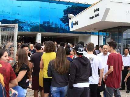 Minist&eacute;rio da Educa&ccedil;&atilde;o anuncia datas de inscri&ccedil;&otilde;es e provas do Enem