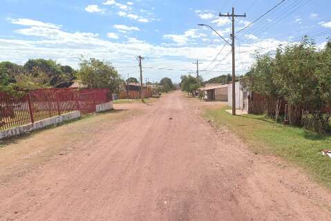 Mulher esfaqueia companheiro no peito e foge em Lad&aacute;rio