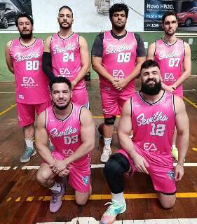 Basquetebol master tem Sevilha e Ultamate hoje no Uni&atilde;o