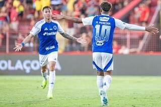Matheus Pereira brilha e Cruzeiro goleia Sport pelo Brasileir&atilde;o 