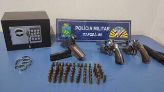 Morto ao reagir &agrave; abordagem da PM usava 3 armas para amea&ccedil;ar esposa