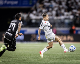 Santos empata sem gols com Cear&aacute; e segue em crise no Brasileir&atilde;o