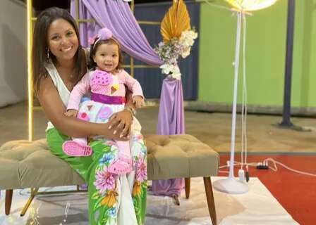 Contra a mar&eacute;, empresa promove m&atilde;e ap&oacute;s a licen&ccedil;a-maternidade