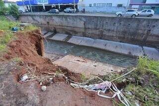 Obras para reparos causados por temporal interditam trecho da Ernesto Geisel