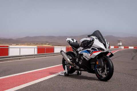 BMW inicia pr&eacute;-venda da S 1000 RR com 210 cv de pot&ecirc;ncia 