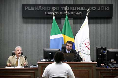 M&atilde;e que matou beb&ecirc; por acreditar em &quot;chip da besta&quot; &eacute; condenada a 6 anos