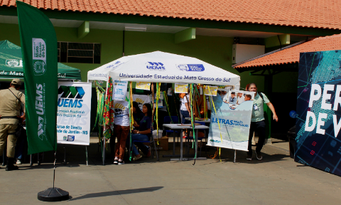 Programa da UEMS leva vacina&ccedil;&atilde;o e servi&ccedil;os gratuitos ao S&atilde;o Conrado 