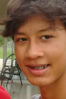 Jovem de 22 anos desaparece ap&oacute;s sair para andar de bicicleta