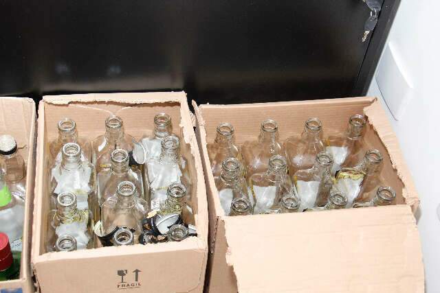 Preso por vender u&iacute;sque adulterado &eacute; solto ao pagar fian&ccedil;a de R$ 15 mil