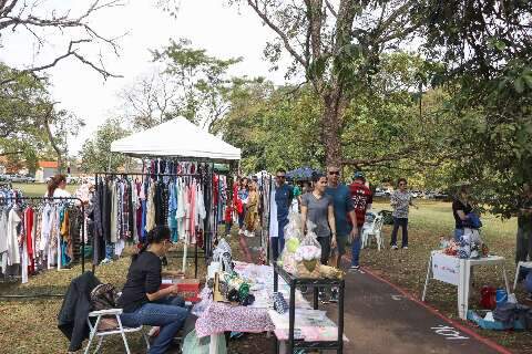 Hoje tem Feira Bosque da Paz e sarau de brasilidades em Campo Grande
