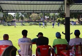 Al&eacute;m de amigos, Copa da Madrugada re&uacute;ne craques que marcaram o futebol de MS