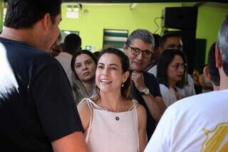Senadora tem celular vazado e in&uacute;meros pedidos por dinheiro