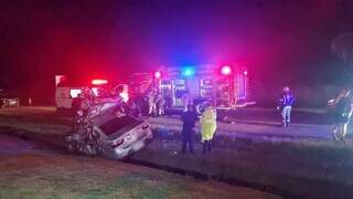 Em velório de diretora, família lamenta acidente provocado por motorista bêbado Em velório de diretora, família lamenta acidente provocado por motorista bêbado