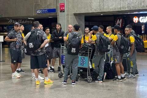 Atraso em voo faz time de MS chegar 24 horas depois para Brasileiro de Futsal