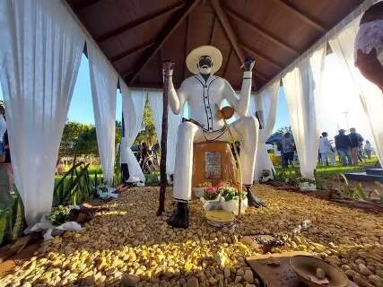 Pra&ccedil;a do Preto Velho completa 30 anos e convida expositores para festejar
